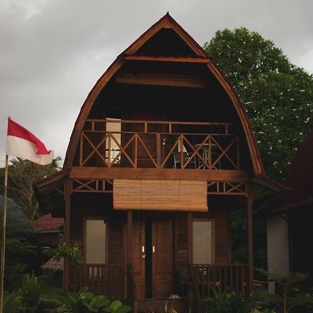 Momos Surf Shack Hotel Salul Buitenkant foto