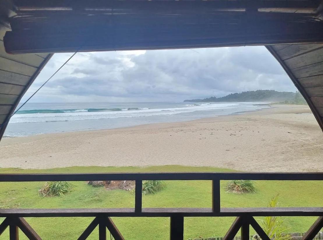 Momos Surf Shack Hotel Salul Buitenkant foto