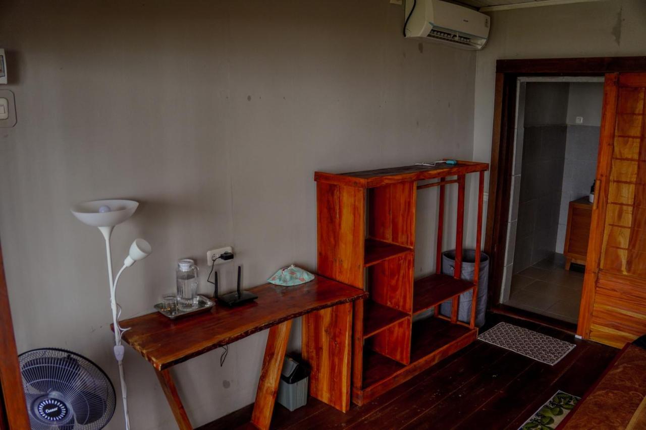 Momos Surf Shack Hotel Salul Buitenkant foto