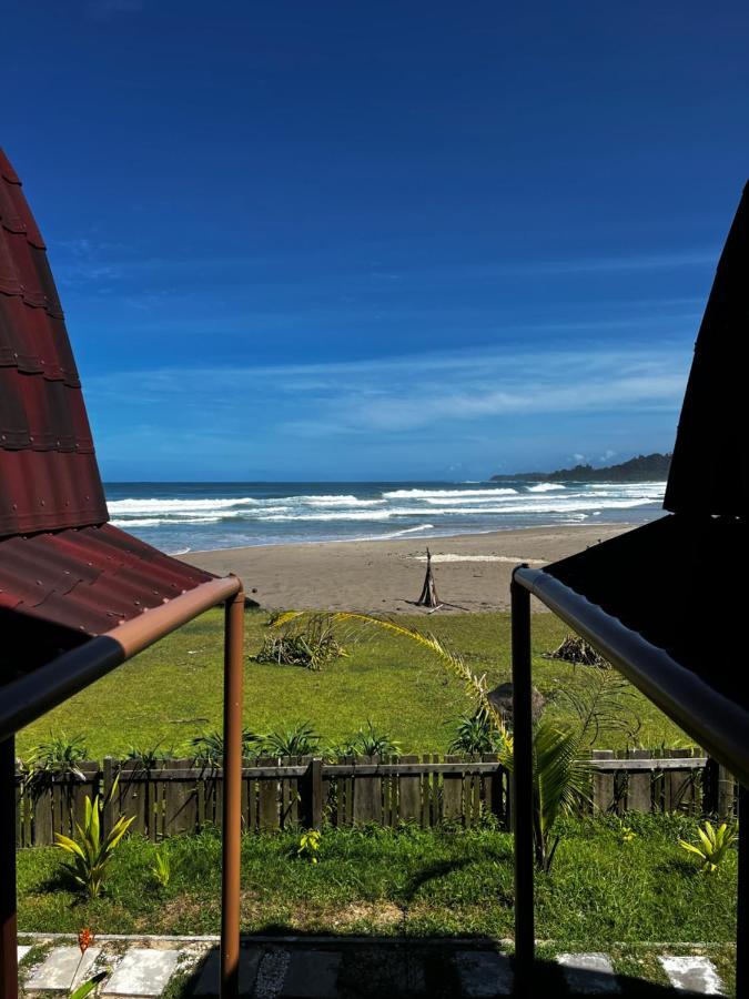 Momos Surf Shack Hotel Salul Buitenkant foto