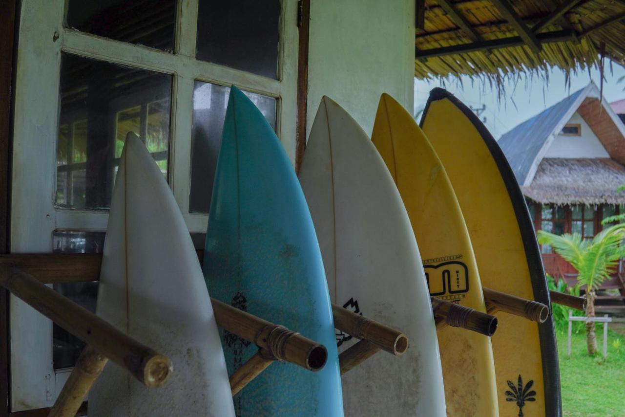 Momos Surf Shack Hotel Salul Buitenkant foto