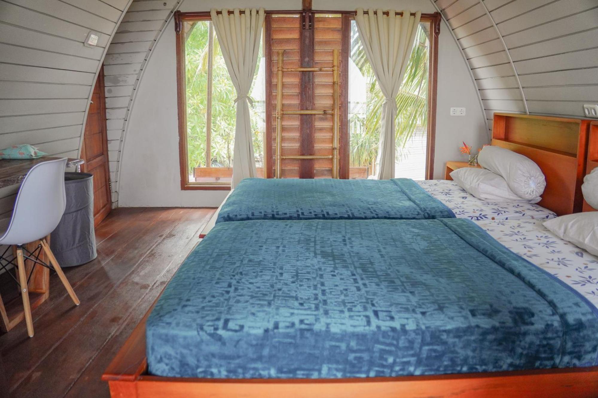 Momos Surf Shack Hotel Salul Buitenkant foto
